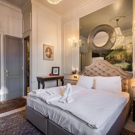 Apartmán Bpr Violet Noir With A/c