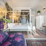 Bpr Violet Noir With A/c Apartman Budapest