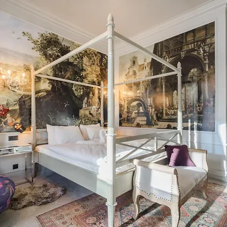 Bpr Violet Noir With A/c Apartment Budapest