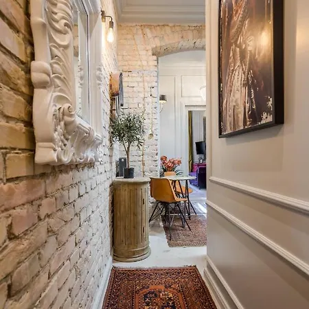 Apartment Bpr Violet Noir With A/c Budapest